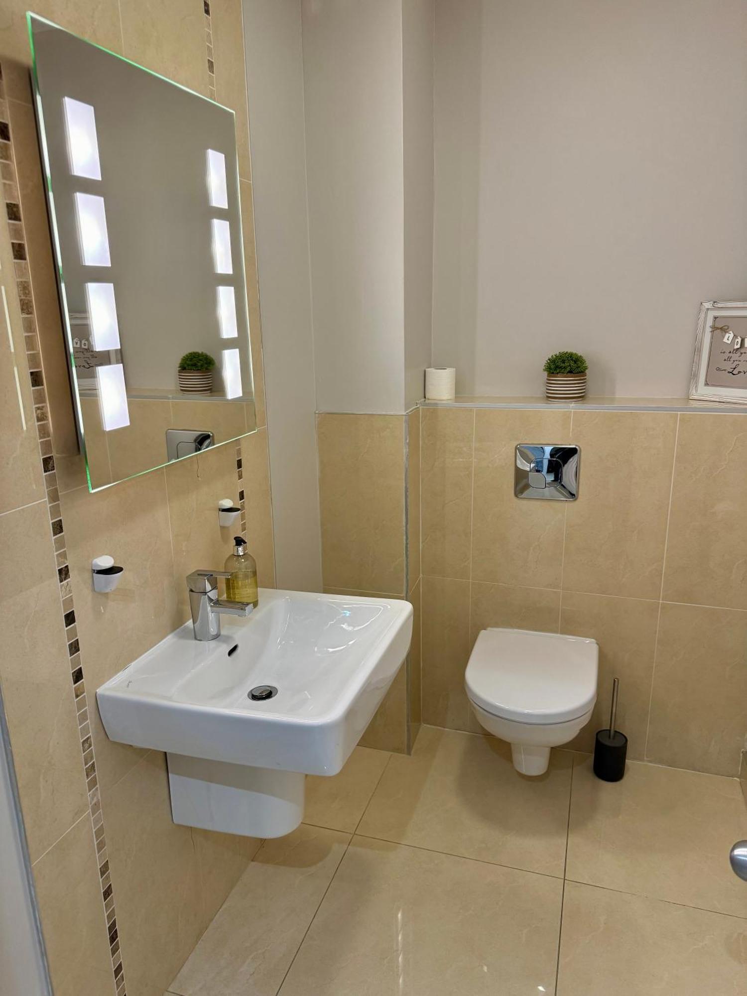 3 Castle Hume Court Holiday House Ενισκίλεν Εξωτερικό φωτογραφία